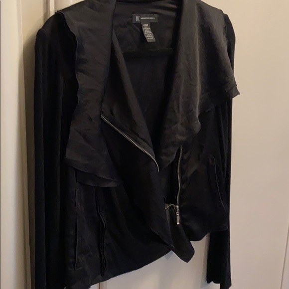 Sweater/Jacket - Picture 6 of 6